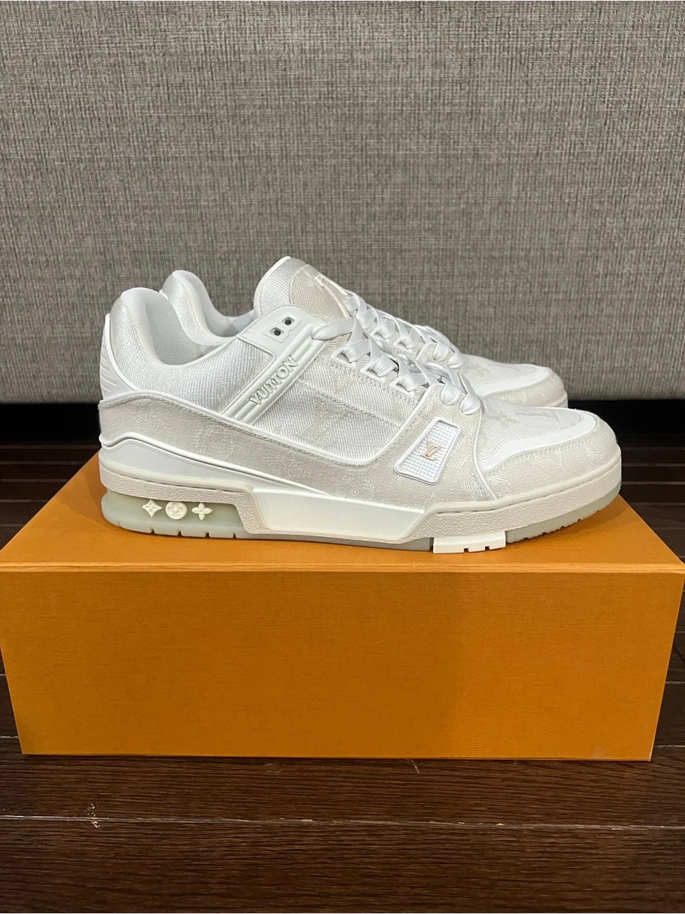 Limited Edition Louis Vuitton White Men's Low-Top Sneakers